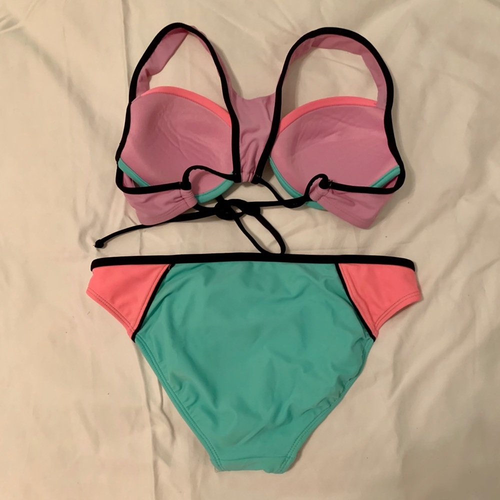 Color Block Bikini Set (Size Small) - Picture 2 of 2